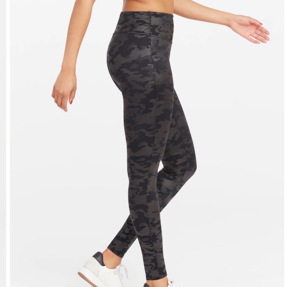 SPANX | Faux Leather Camo Leggings | Size S